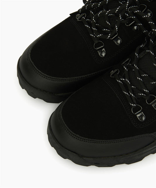 Kinraig Boots Black